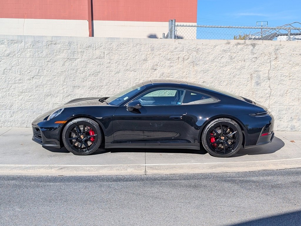 New 2026 Porsche 911 Carrera S image 2