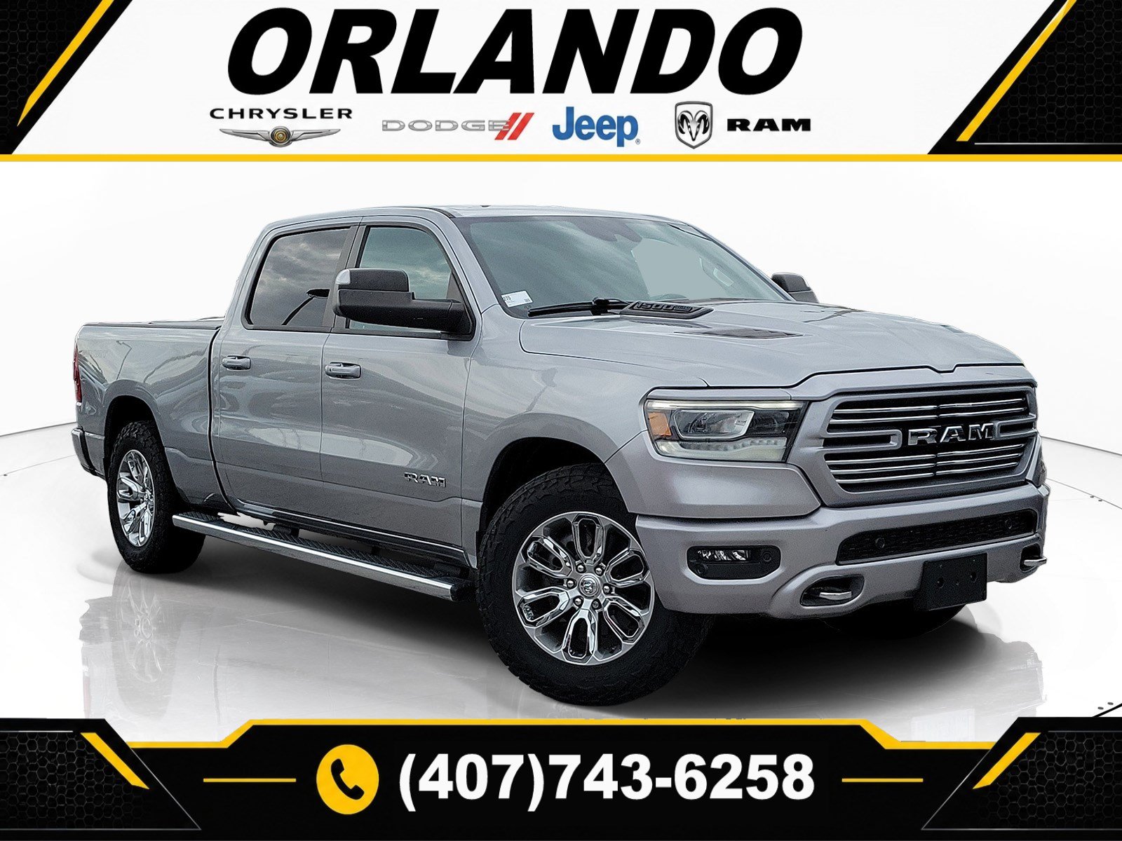 Used 2023 RAM 1500 Laramie AWD/4WD image 1