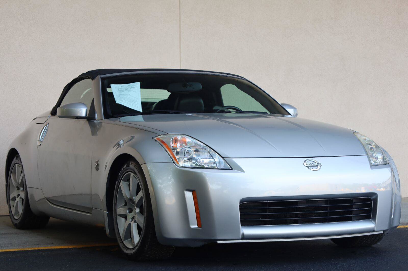 Used 2004 Nissan 350Z Touring RWD image 8