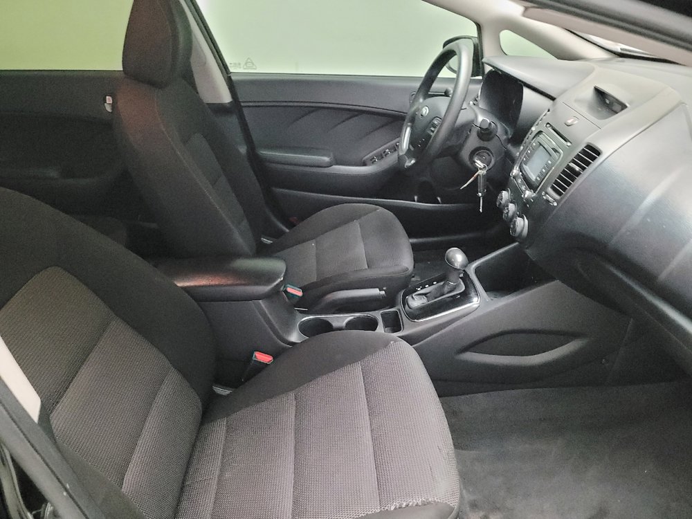 Used 2017 Kia Forte LX FWD image 21