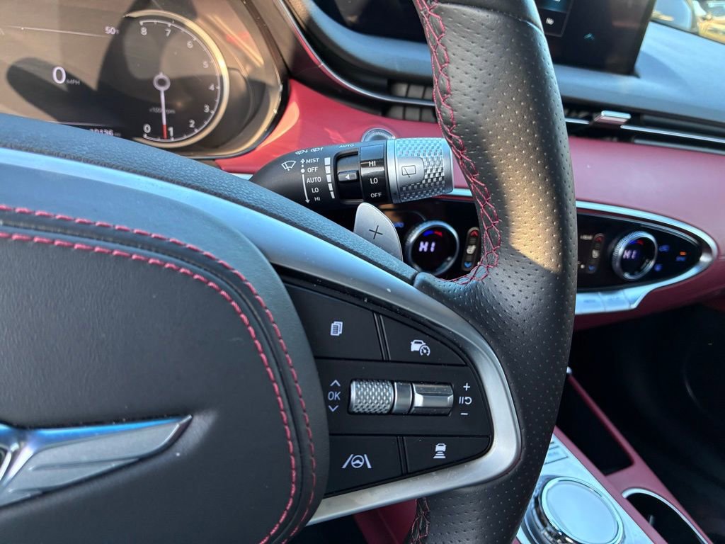 Used 2025 Genesis GV70 3.5T Sport image 29