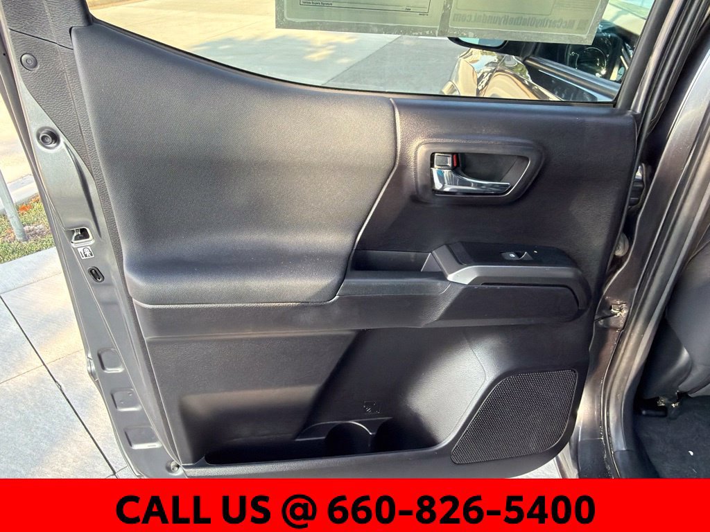 Used 2020 Toyota Tacoma TRD Sport w/ Technology Package AWD/4WD image 23