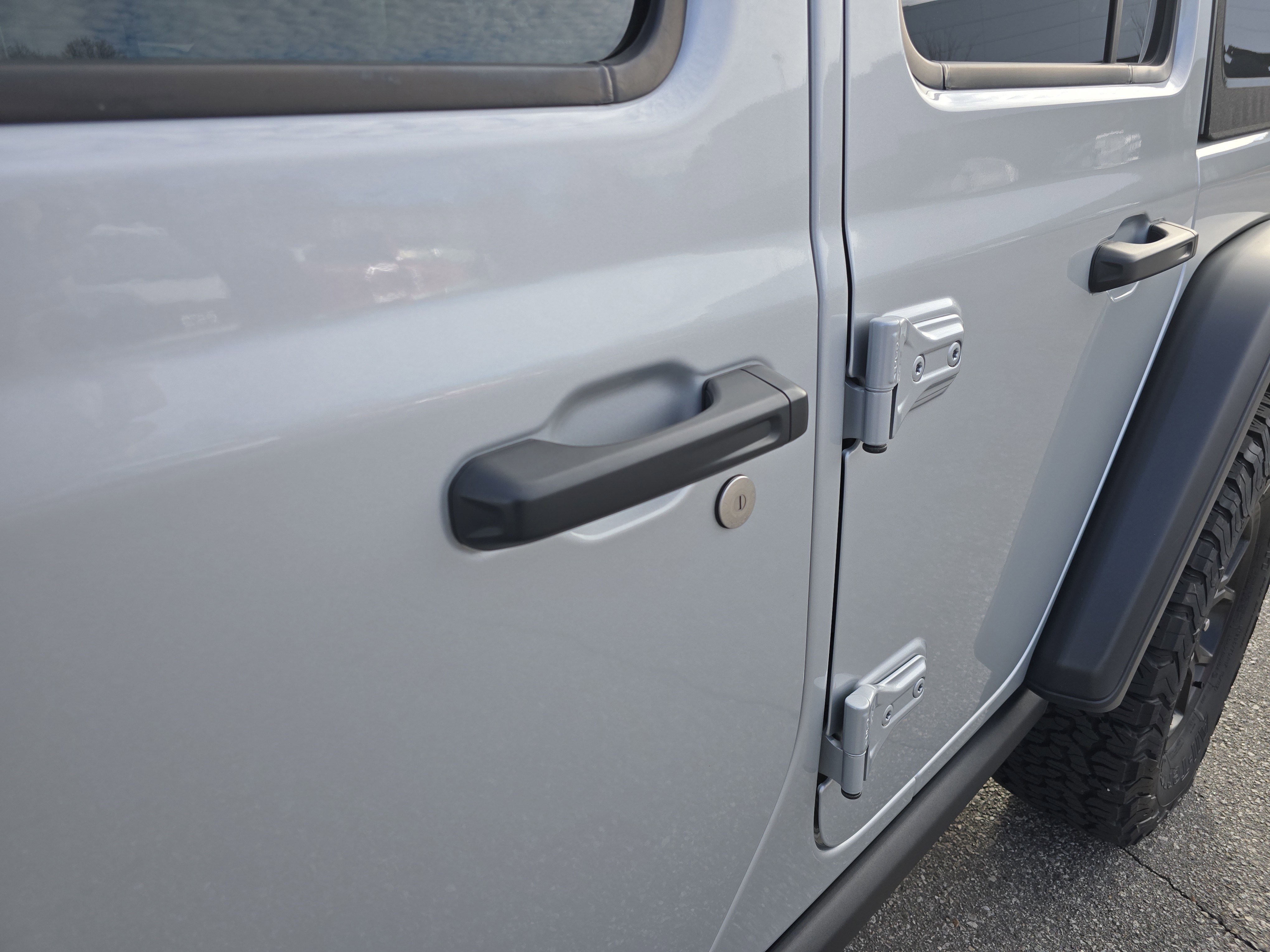 Used 2024 Jeep Wrangler Willys image 15