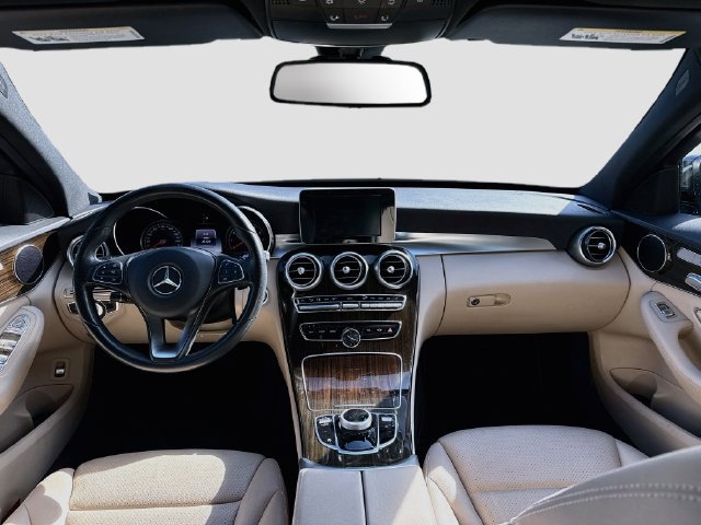 Used 2018 Mercedes-Benz C 300 4MATIC Sedan image 20