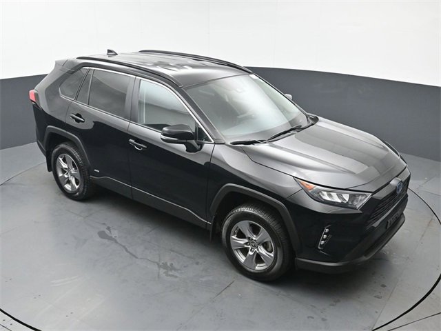 Used 2022 Toyota RAV4 LE image 38