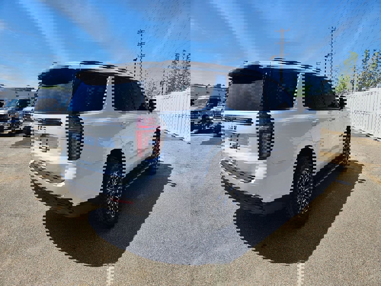 Used 2023 Chevrolet Tahoe Z71 w/ Luxury Package image 6