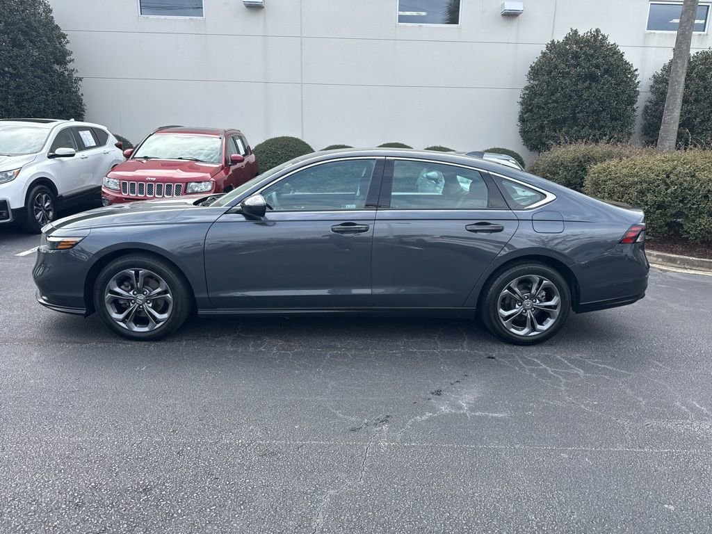 Certified 2023 Honda Accord EX image 6
