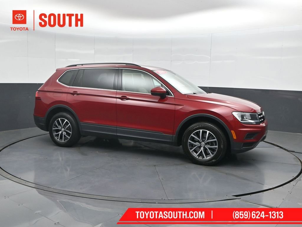 Used 2019 Volkswagen Tiguan SE AWD/4WD image 1