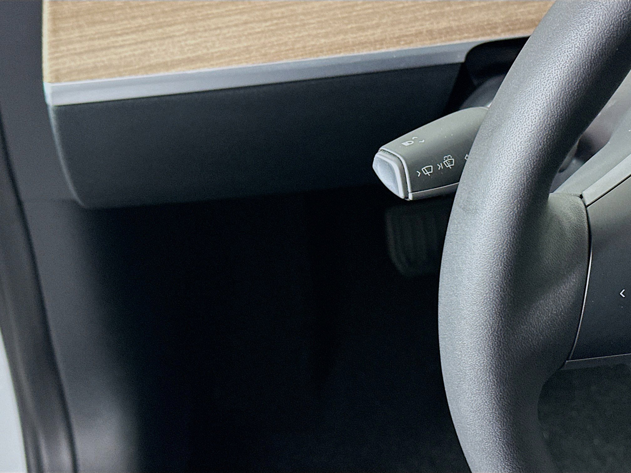 Used 2023 Tesla Model 3 Standard Range RWD image 16