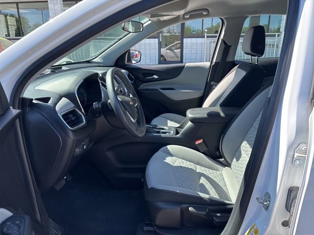 Used 2018 Chevrolet Equinox LS AWD/4WD image 13