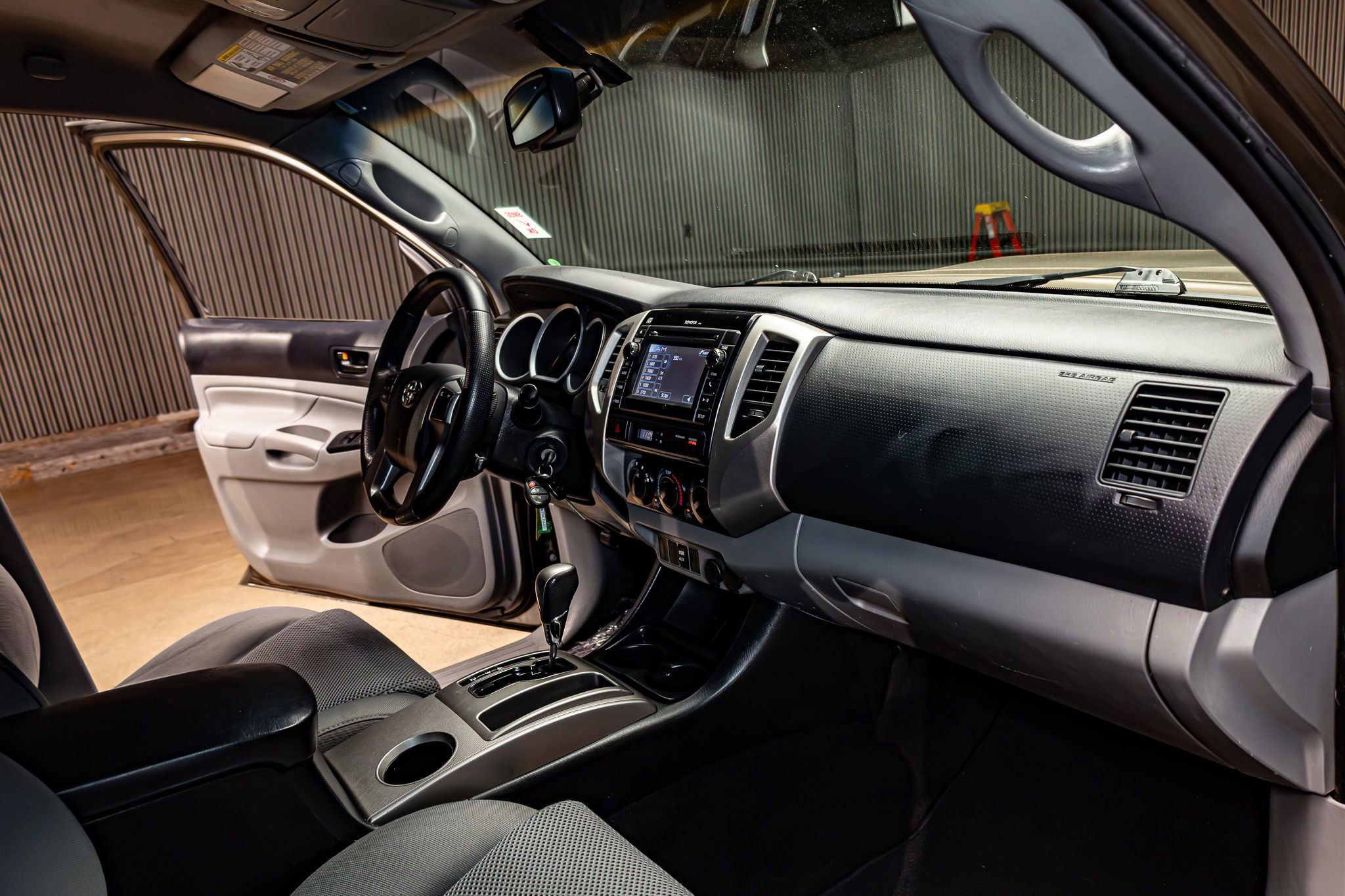 Used 2013 Toyota Tacoma PreRunner w/ TRD Sport Pkg image 15