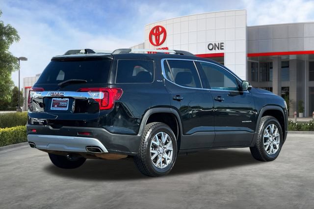 Used 2023 GMC Acadia SLT FWD image 4