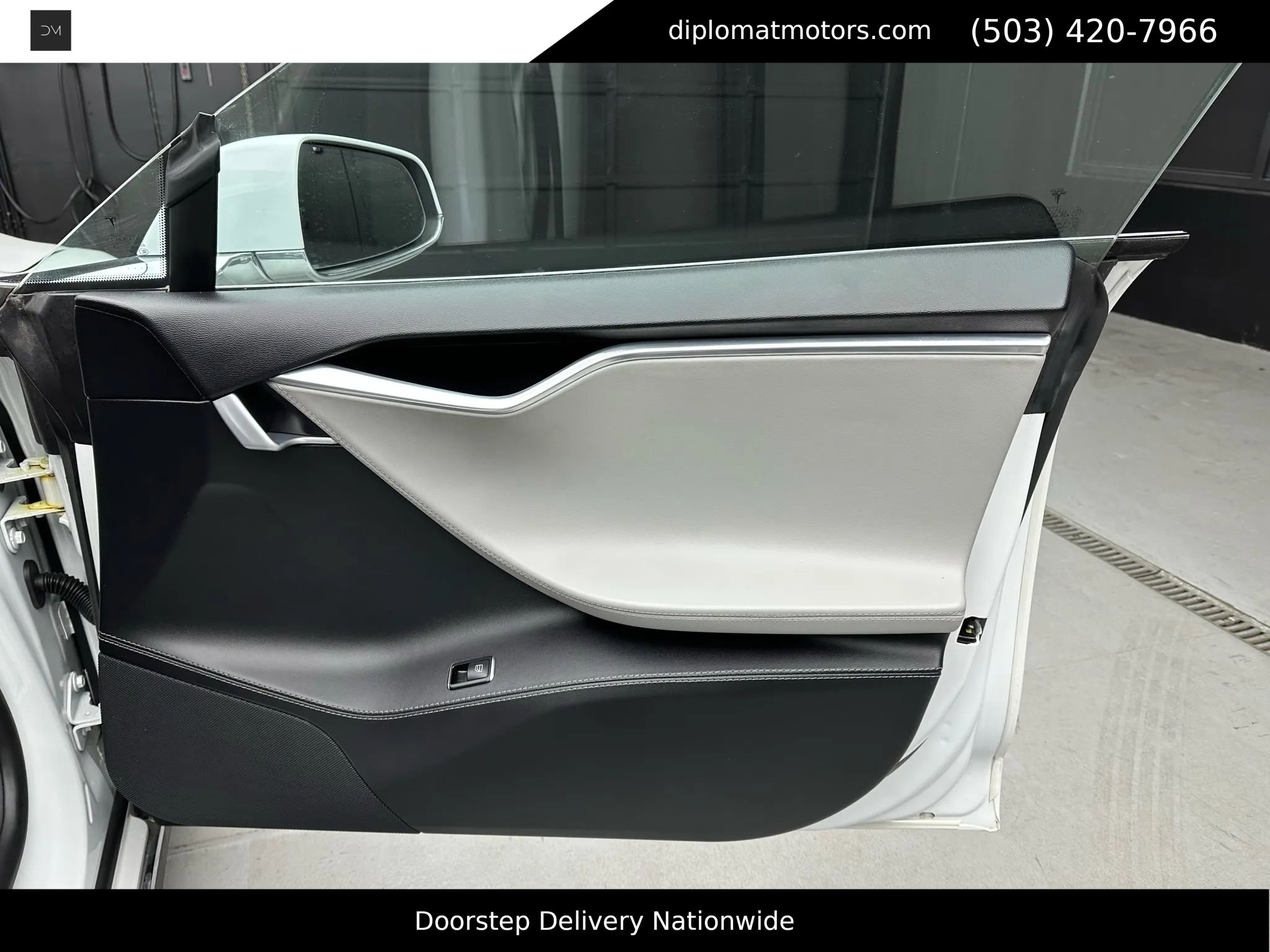 Used 2015 Tesla Model S 85D image 24