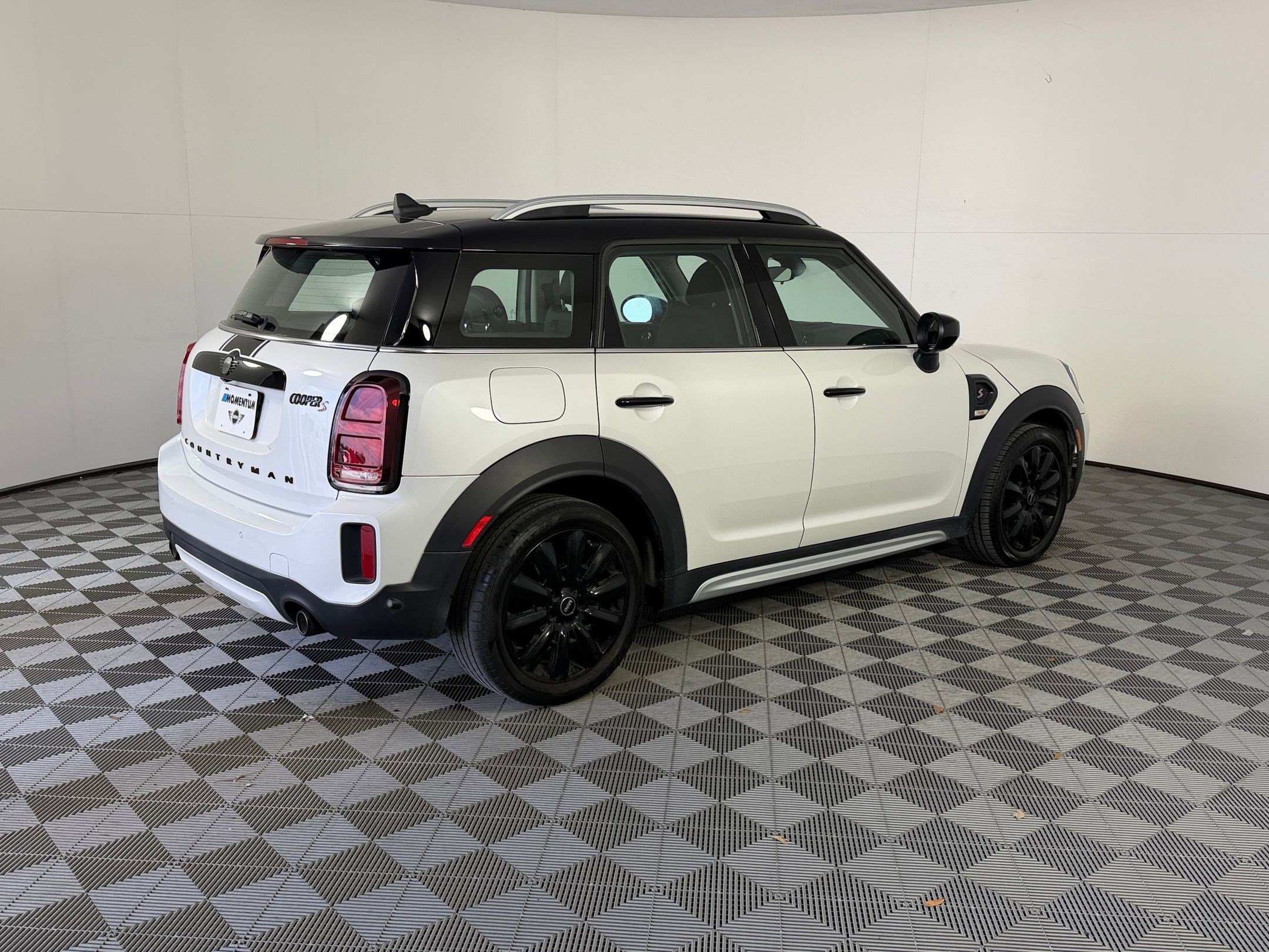 Used 2023 MINI Cooper Countryman S FWD image 9