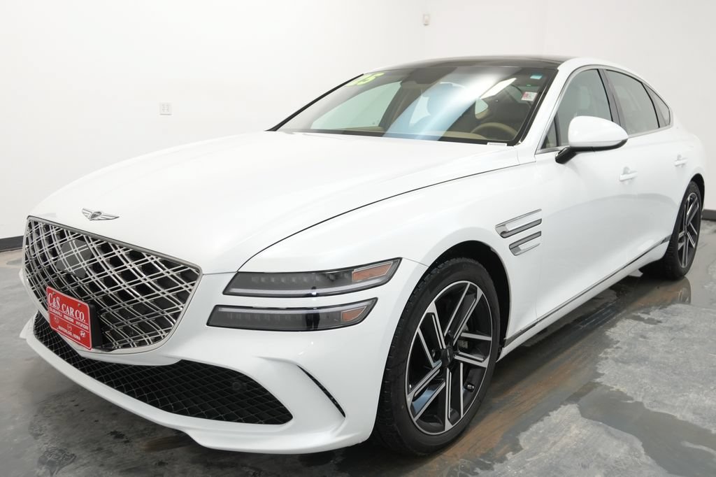 Used 2025 Genesis G80 2.5T Advanced AWD/4WD image 3