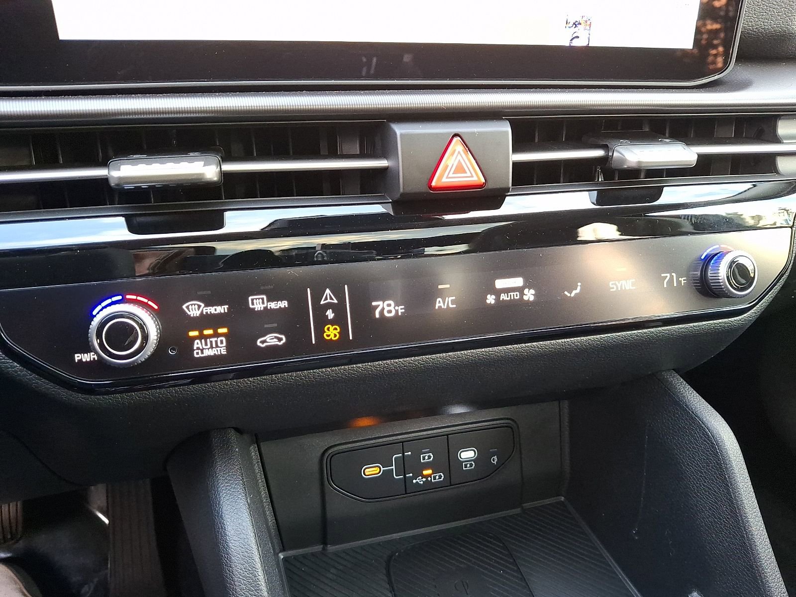 New 2026 Kia Sportage SX image 17