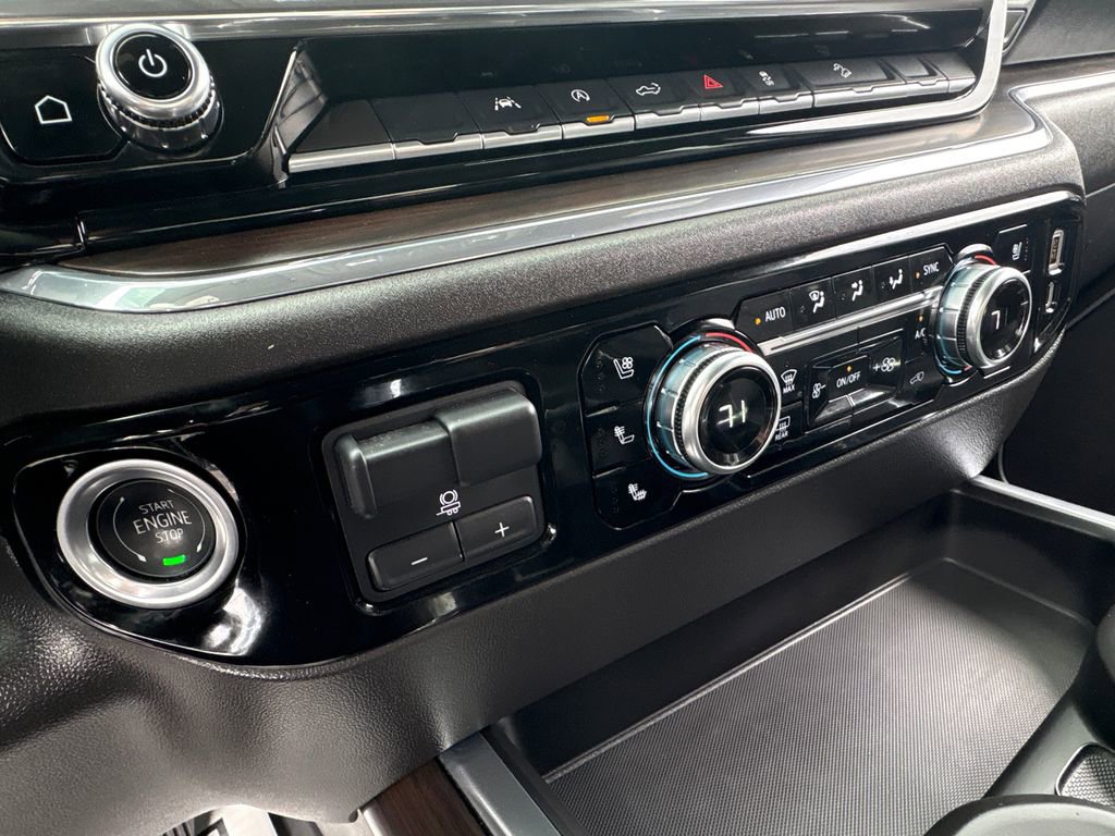 Used 2025 GMC Sierra 1500 SLT w/ SLT Premium Package image 25