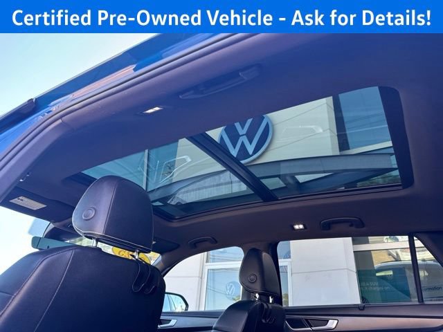 Certified 2025 Volkswagen Atlas Cross Sport SEL R-Line AWD/4WD image 23