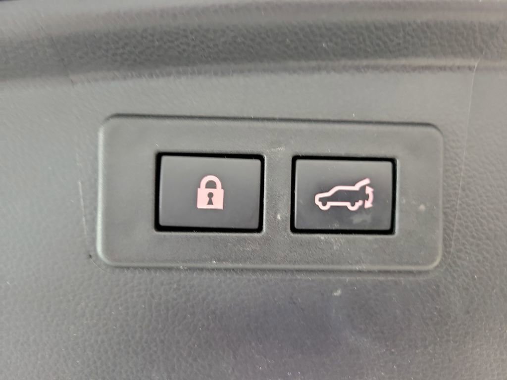 Used 2021 Subaru Outback Limited w/ Popular Package #2 image 16