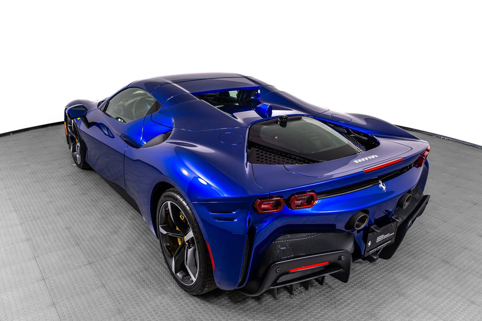 Certified 2025 Ferrari SF90 Spider AWD/4WD image 64