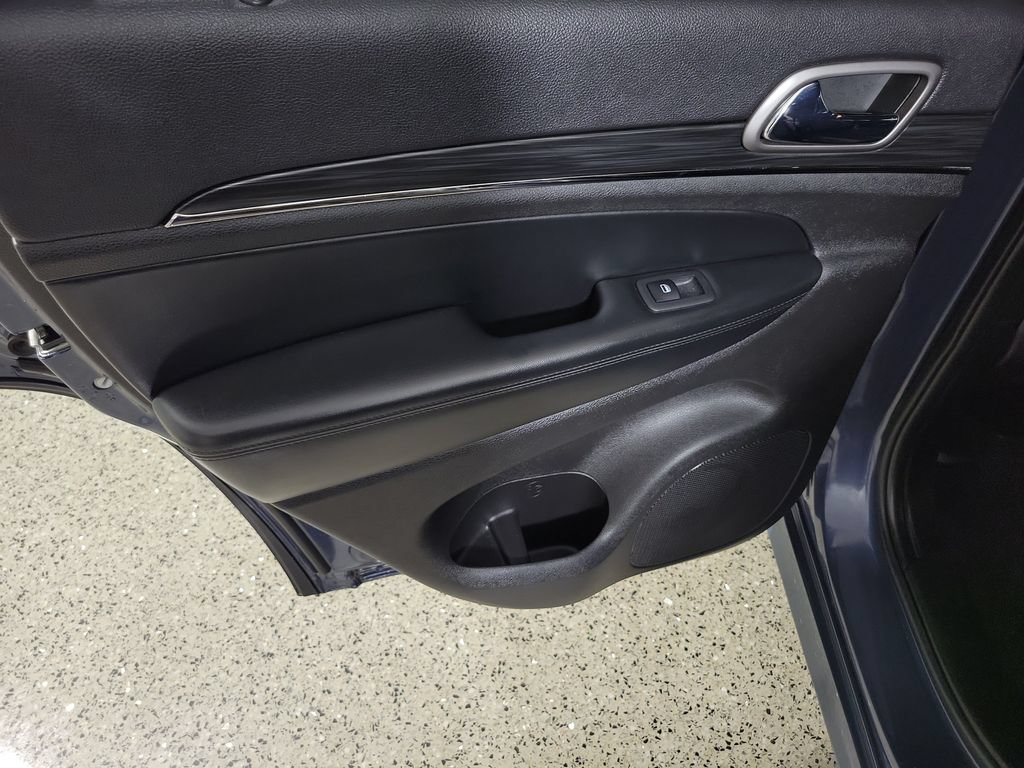 Used 2021 Jeep Grand Cherokee Limited X AWD/4WD image 17