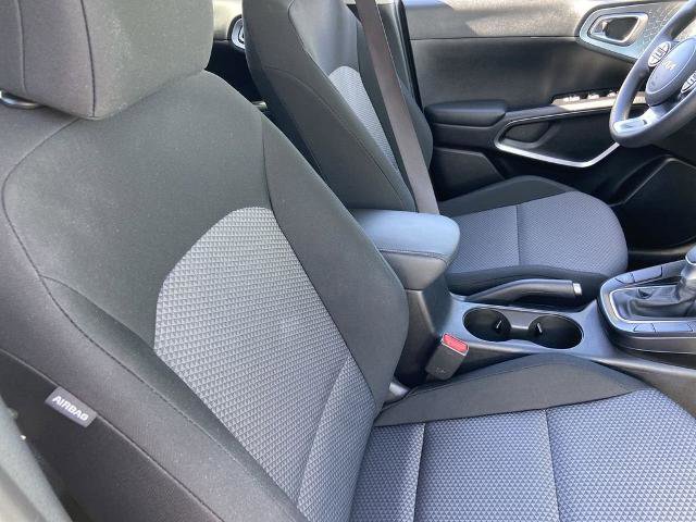 Used 2025 Kia Soul LX w/ LX Technology Package image 22