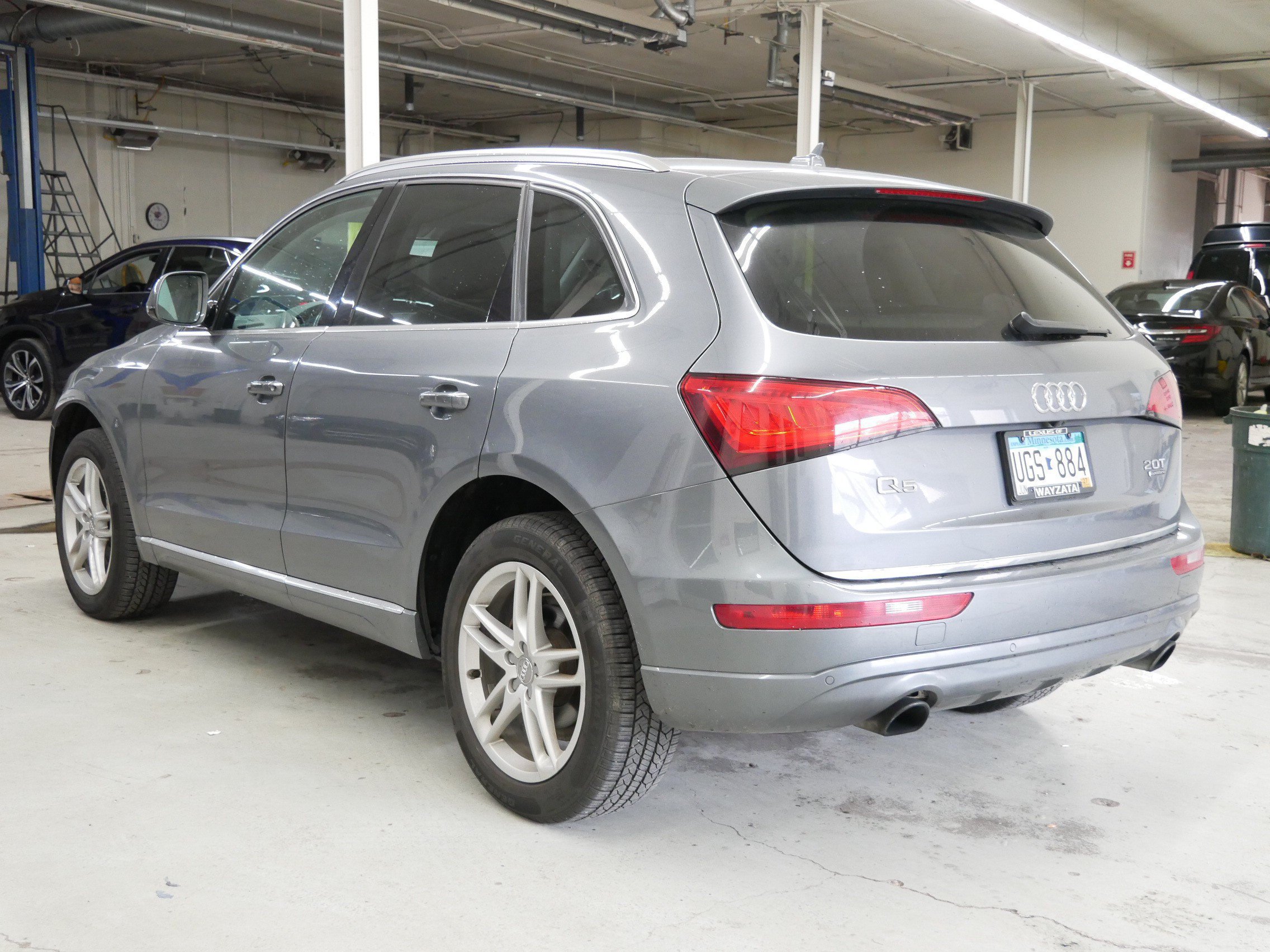 Used 2015 Audi Q5 2.0T Premium Plus w/ Technology Package AWD/4WD image 31