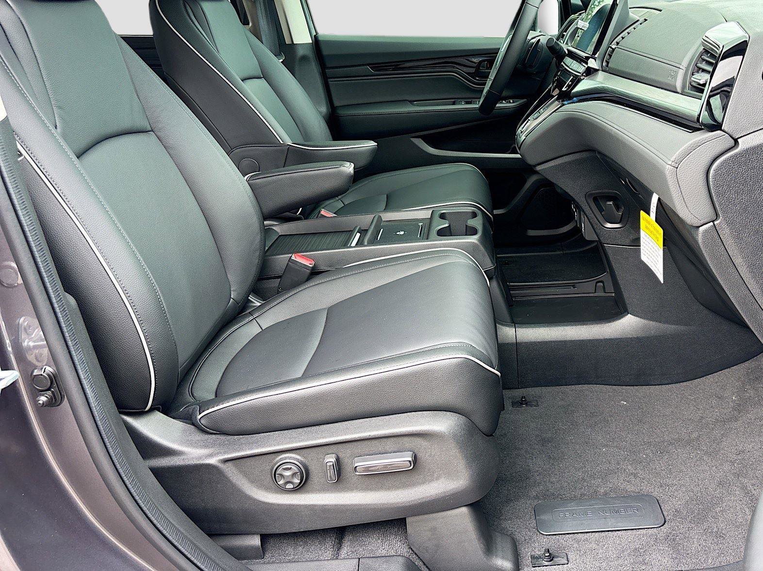 New 2026 Honda Odyssey Touring image 35