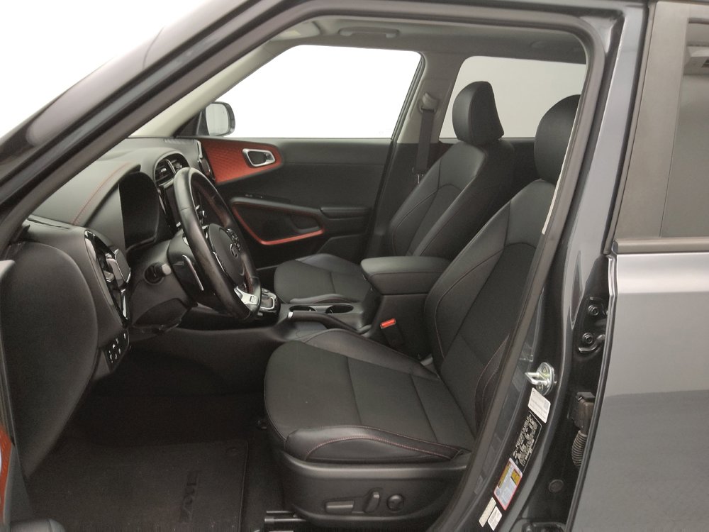 Used 2021 Kia Soul Turbo image 17