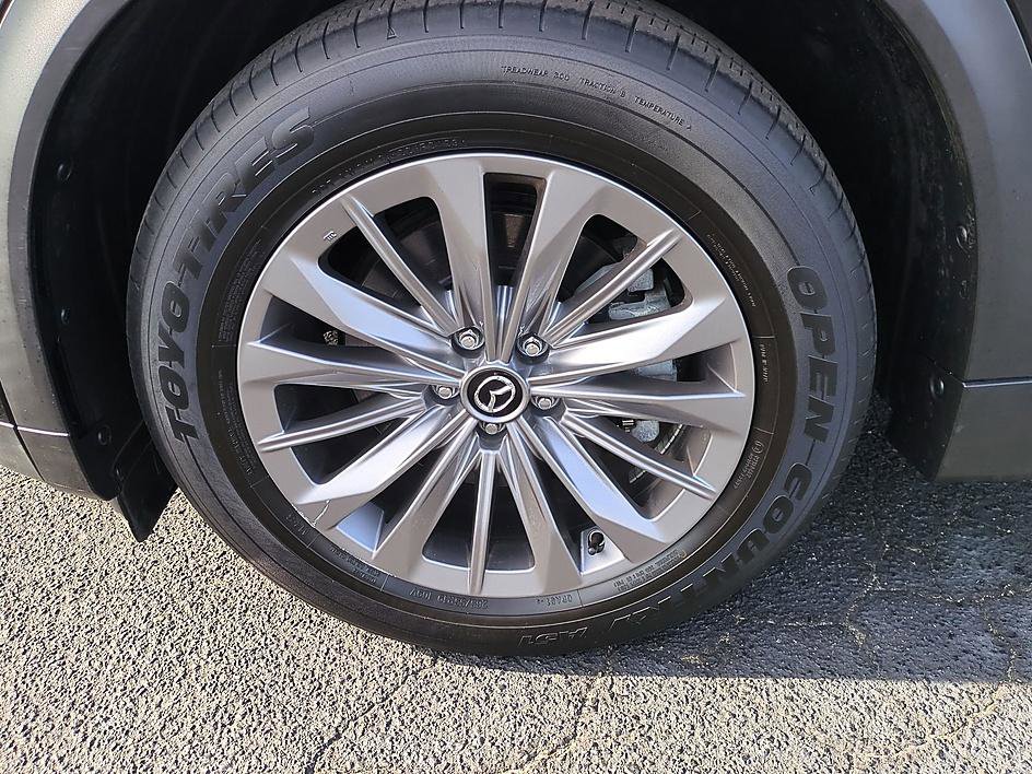 Certified 2024 MAZDA CX-90 Plug-In Hybrid w/ Preferred image 10