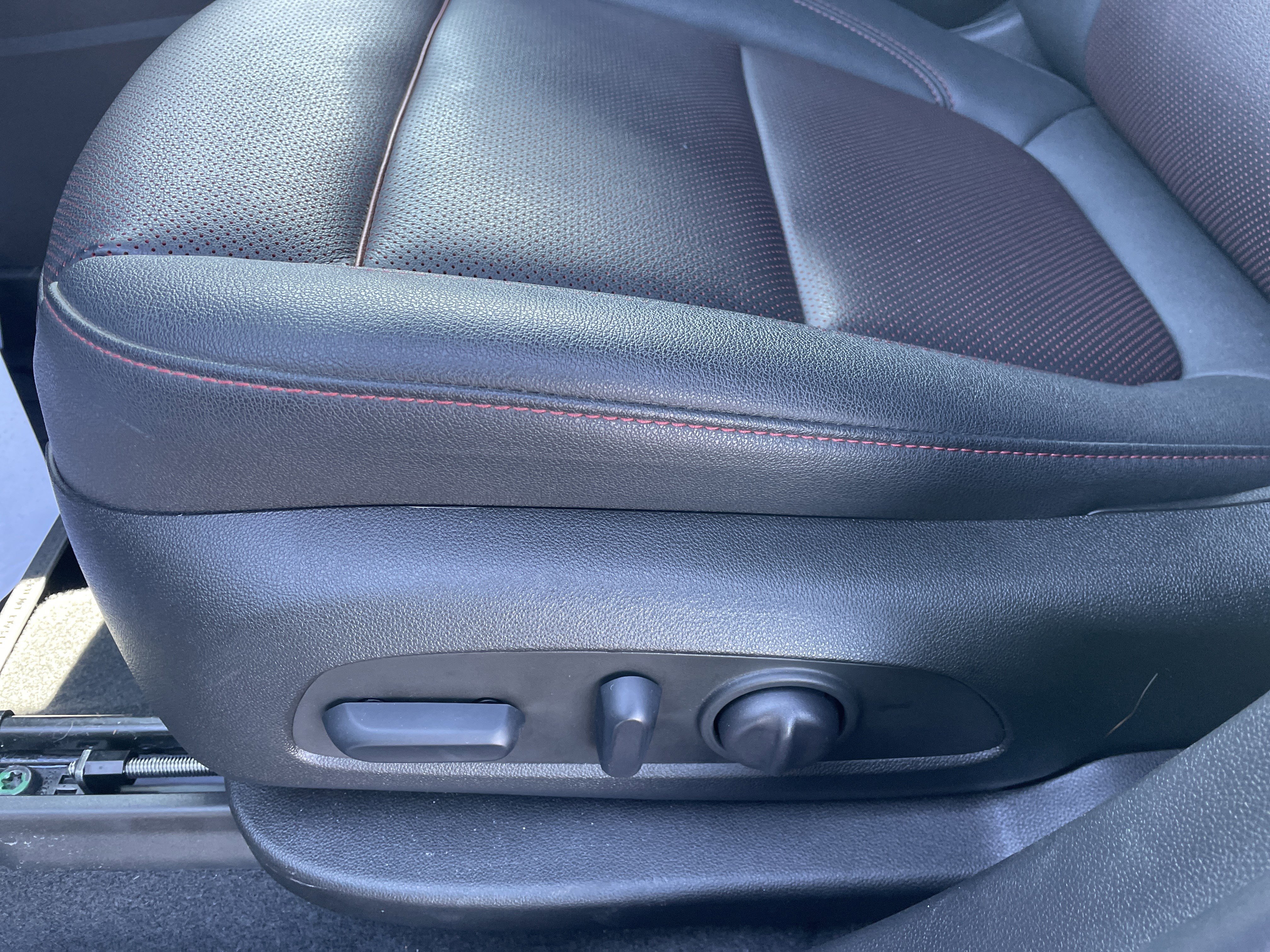 Used 2025 Chevrolet Blazer RS w/ LPO, Floor Liner Package image 11