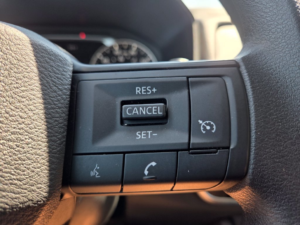 Used 2026 Nissan Rogue S FWD image 14