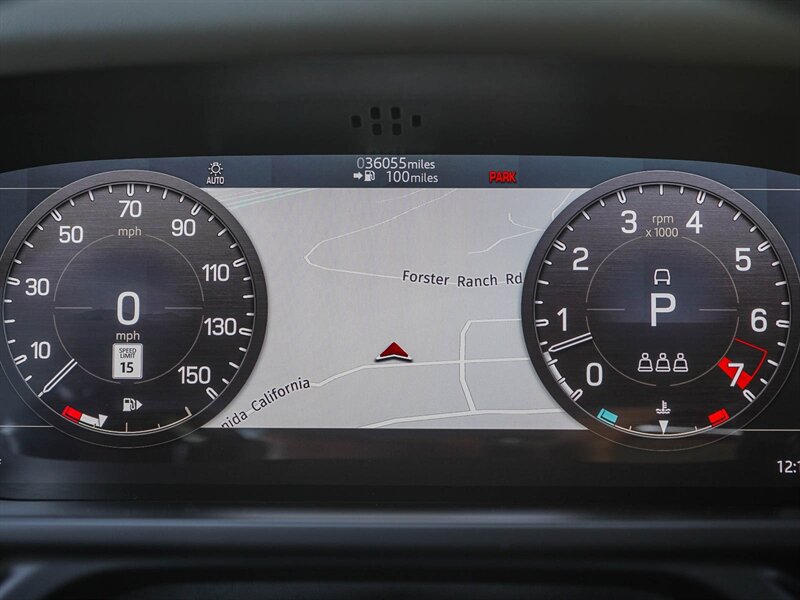 Used 2020 Land Rover Defender 110 SE AWD/4WD image 32
