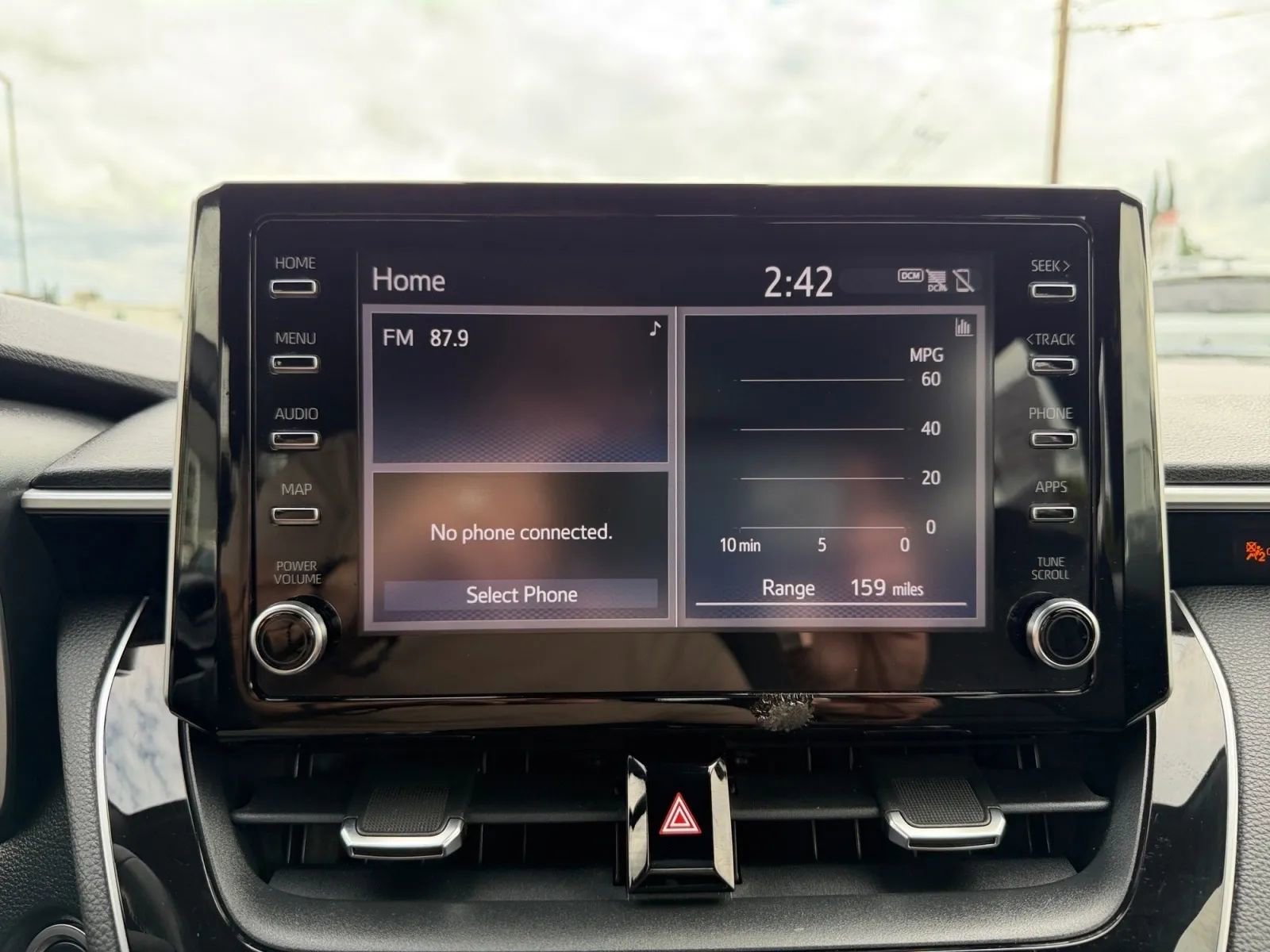 Used 2019 Toyota Corolla SE w/ Carpet Mat Package image 17