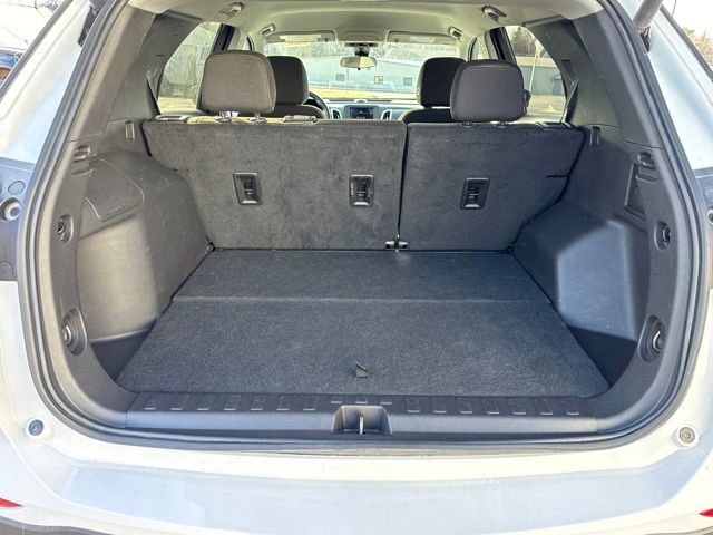 Used 2024 Chevrolet Equinox LT image 6