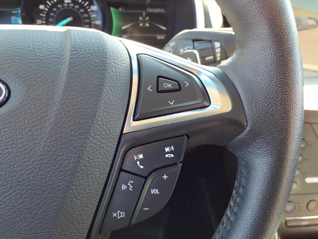 Used 2020 Ford Edge Titanium w/ Equipment Group 301A image 18