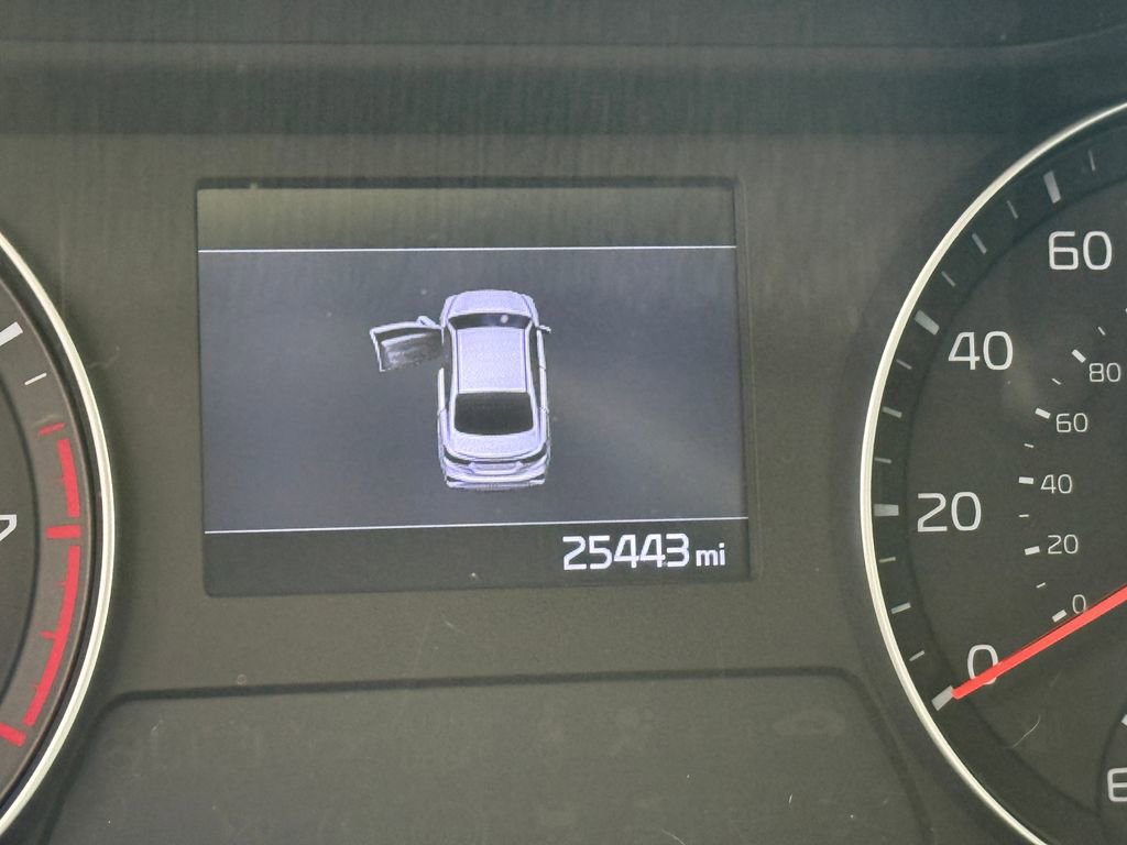 Used 2019 Kia Forte LXS FWD image 10