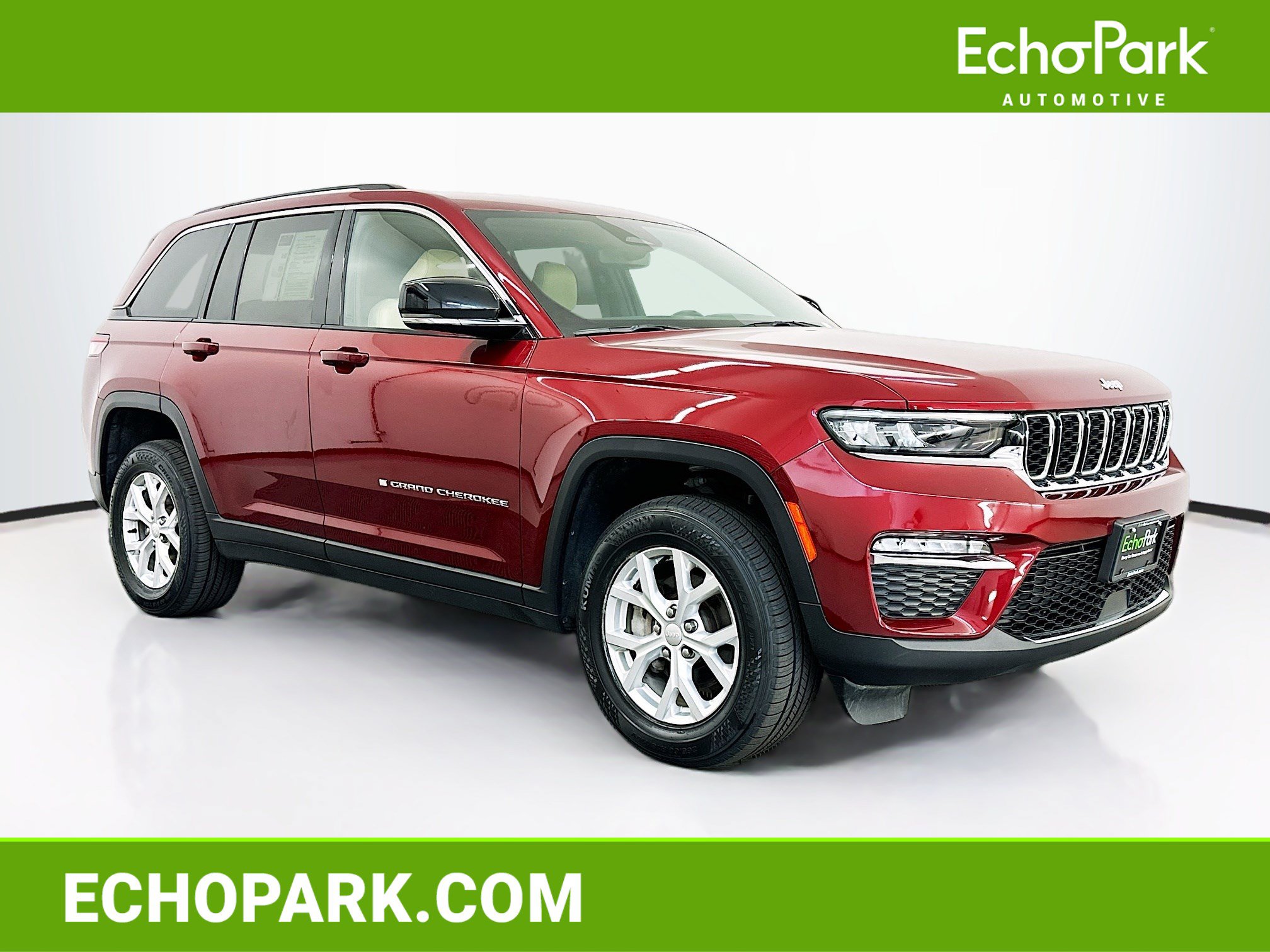 Used 2023 Jeep Grand Cherokee Limited AWD/4WD image 1