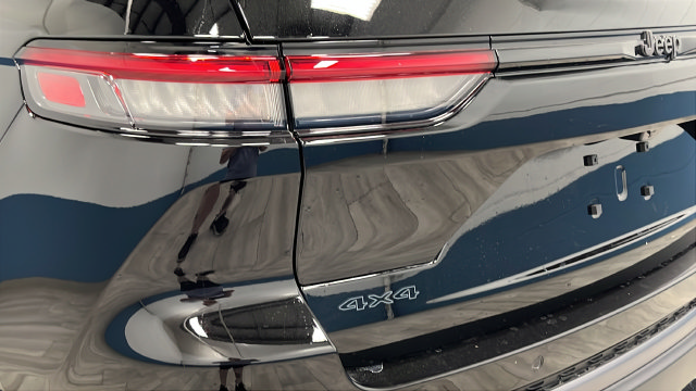 New 2026 Jeep Grand Cherokee Limited AWD/4WD image 41