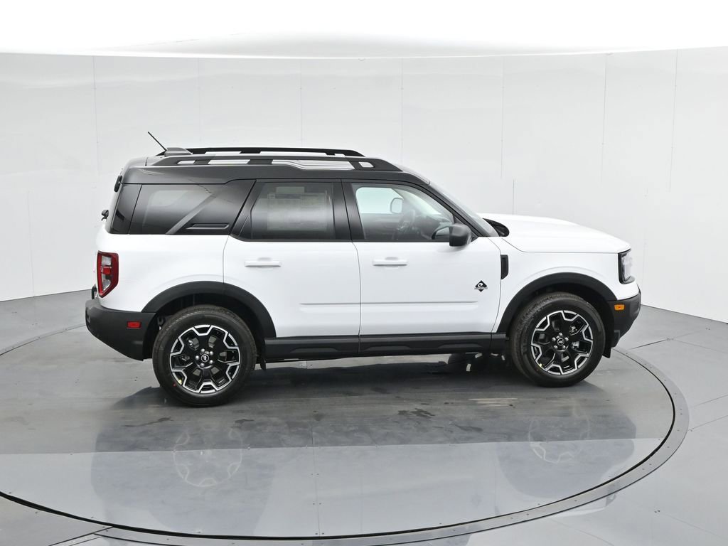 New 2025 Ford Bronco Sport Outer Banks image 23