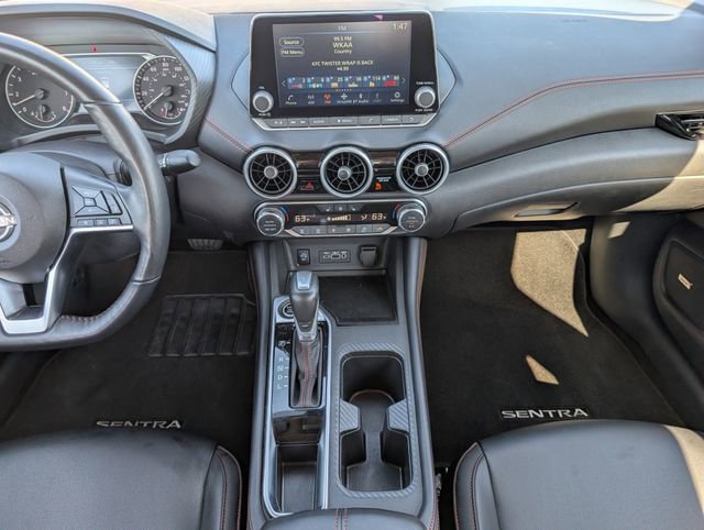 Used 2025 Nissan Sentra SR w/ SR Premium Package image 7