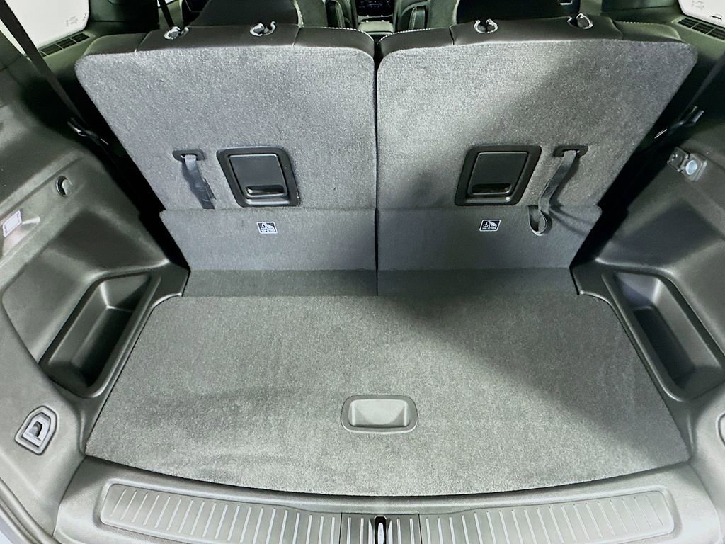 New 2025 Jeep Grand Cherokee L Limited image 33