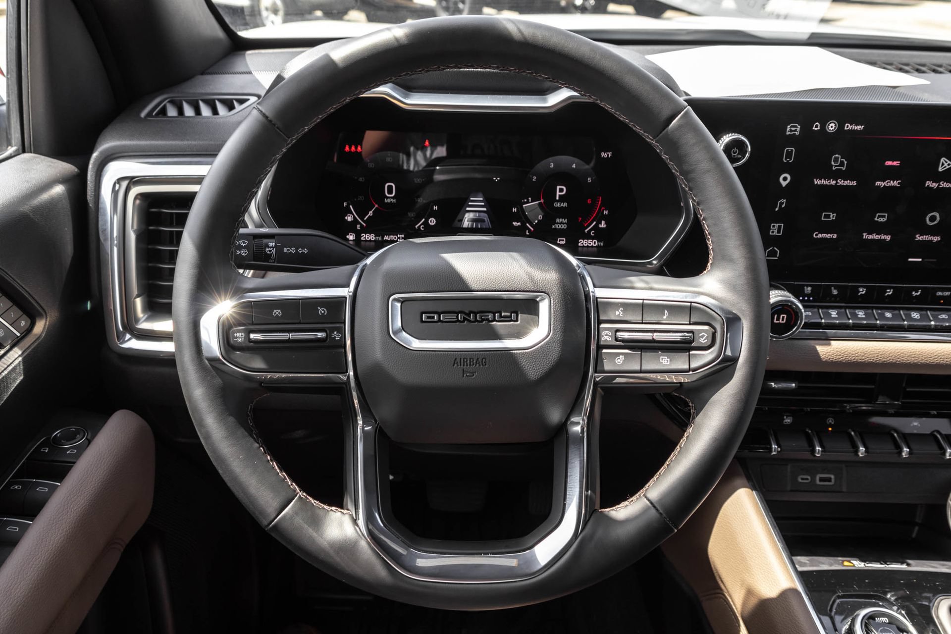 Used 2026 GMC Canyon Denali AWD/4WD image 34