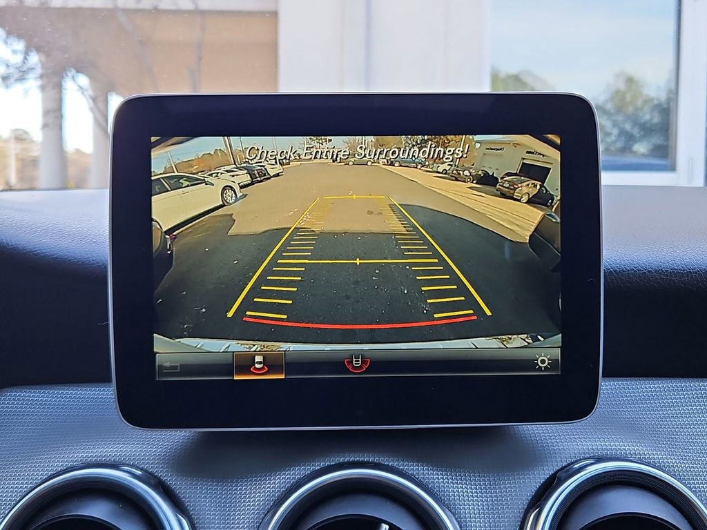 Used 2018 Mercedes-Benz GLA 250 image 18