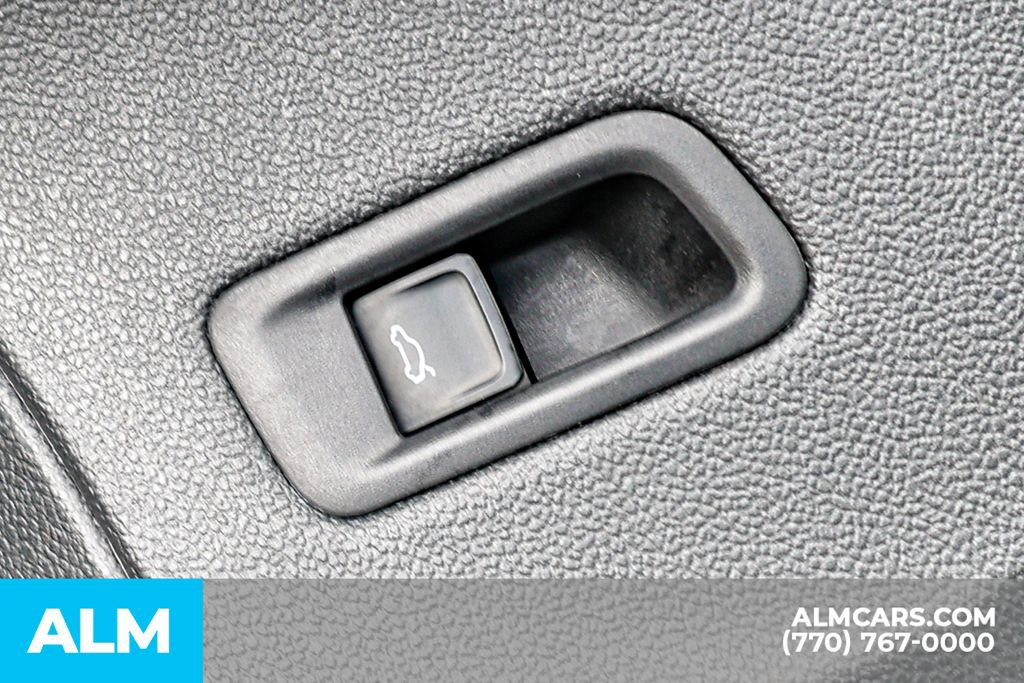 Used 2024 Volkswagen Atlas SE FWD image 49