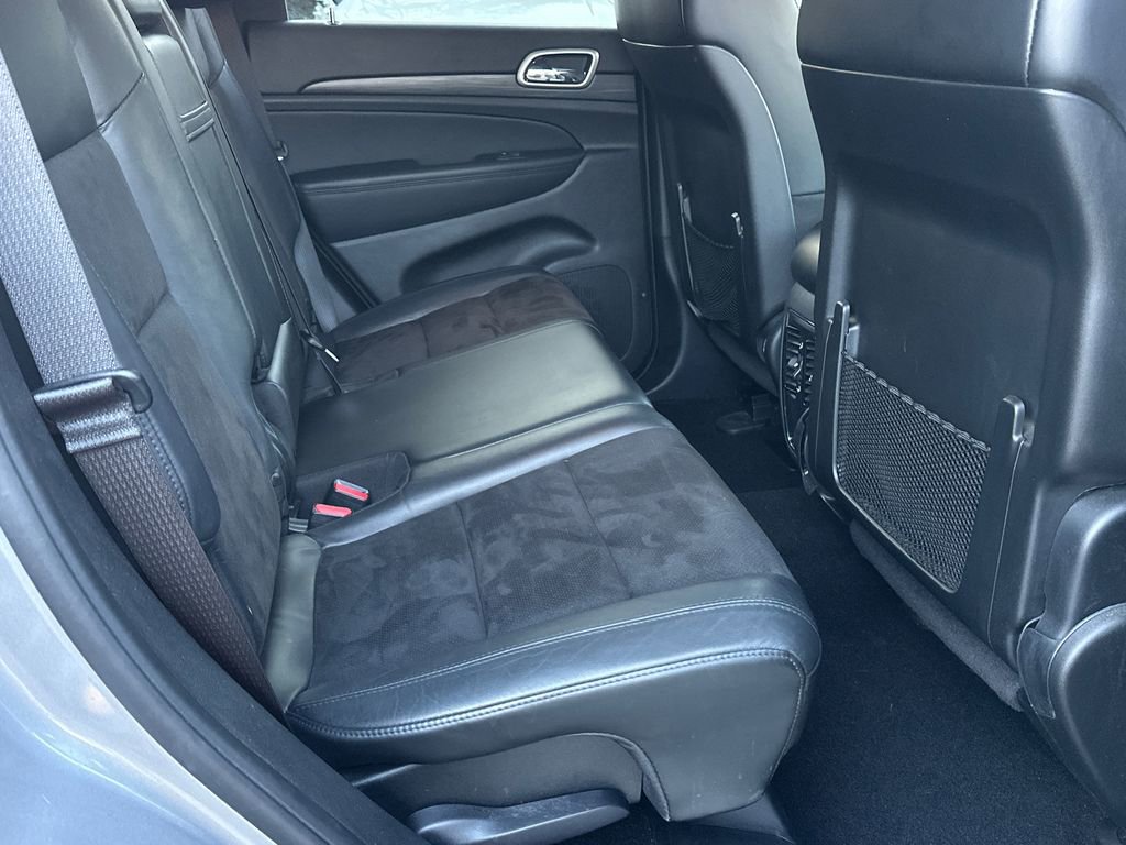 Used 2020 Jeep Grand Cherokee Laredo w/ Quick Order Package 2BN North AWD/4WD image 15