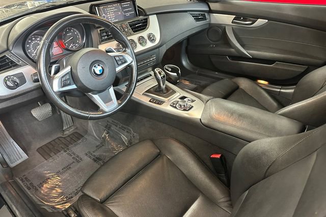 Used 2014 BMW Z4 sDrive35i RWD image 11