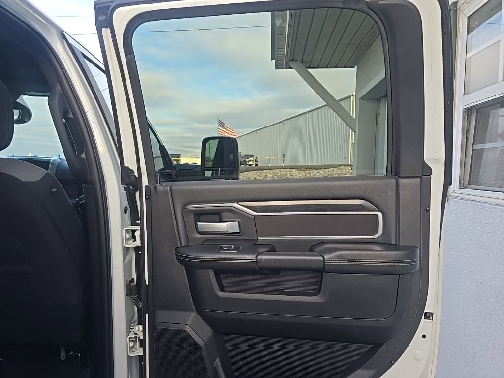 Used 2024 RAM 2500 Big Horn image 20