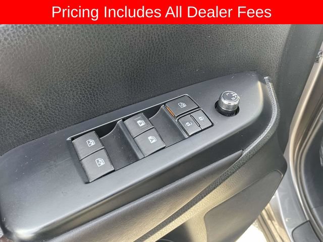 Used 2017 Toyota Highlander XLE FWD image 22