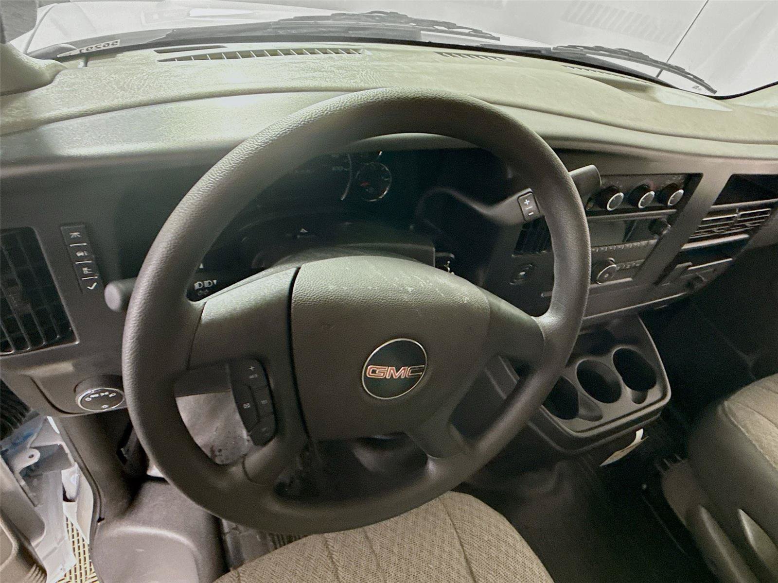New 2026 GMC Savana 3500 Extended w/ Driver Convenience Package RWD image 5